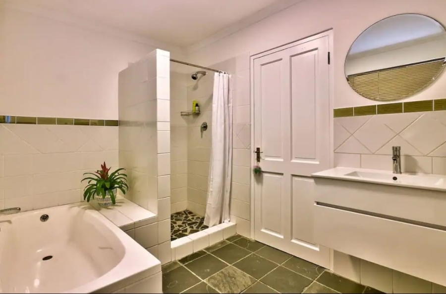 4 Bedroom Property for Sale in Chapman
